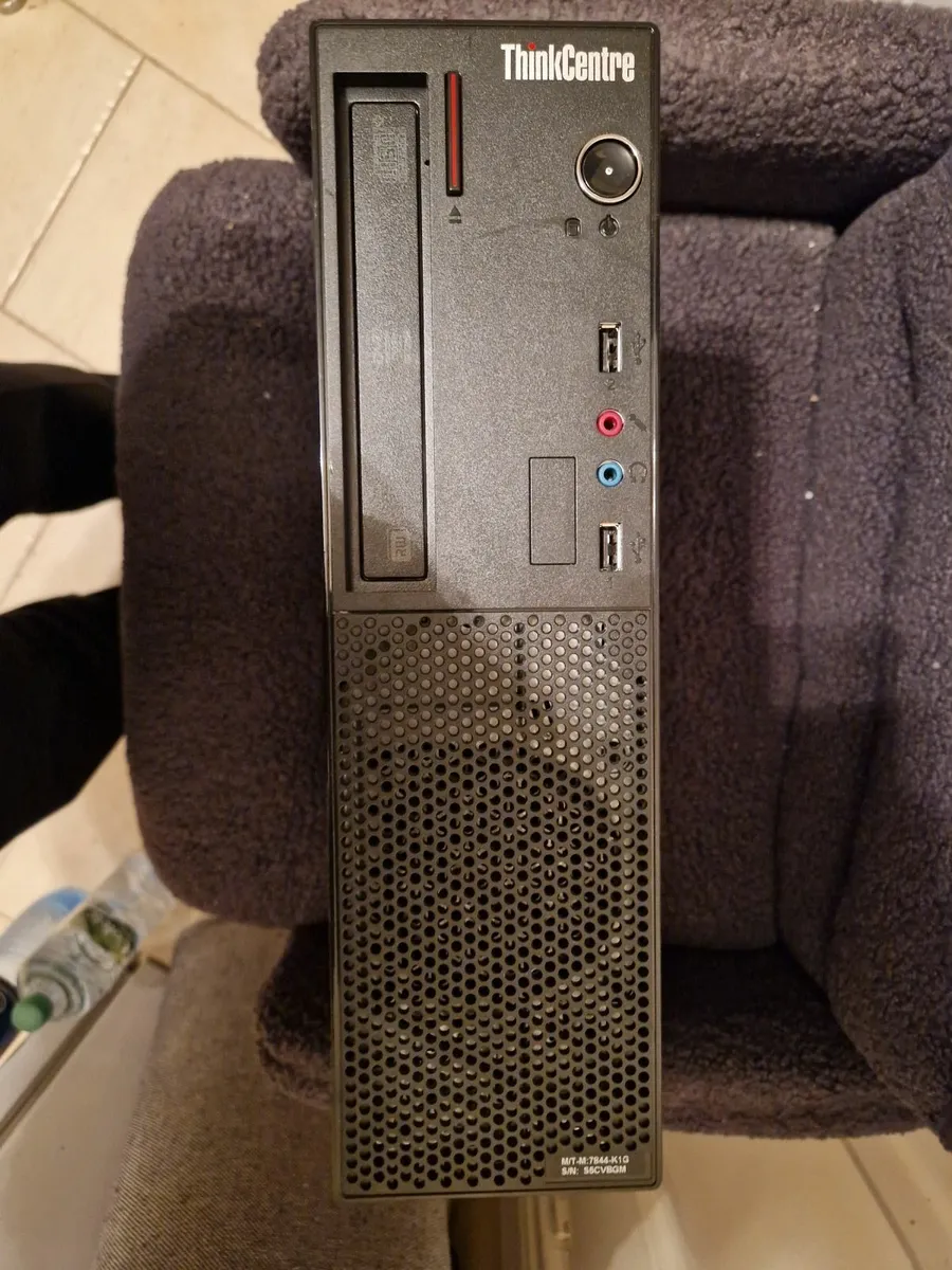 Lenovo ThinkCentre Desktop PC, Windows 7 Starter - Image 1