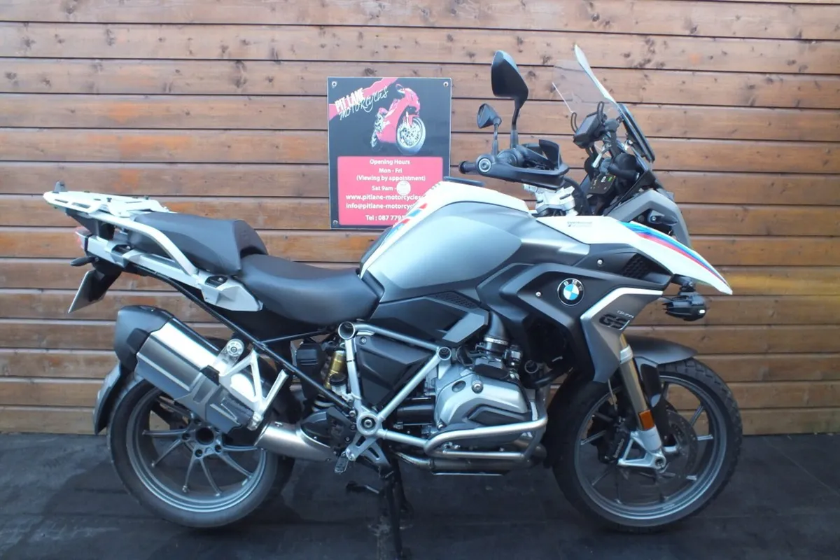 2018 BMW R1200GS (Loaded & Superb Condition) - Image 3