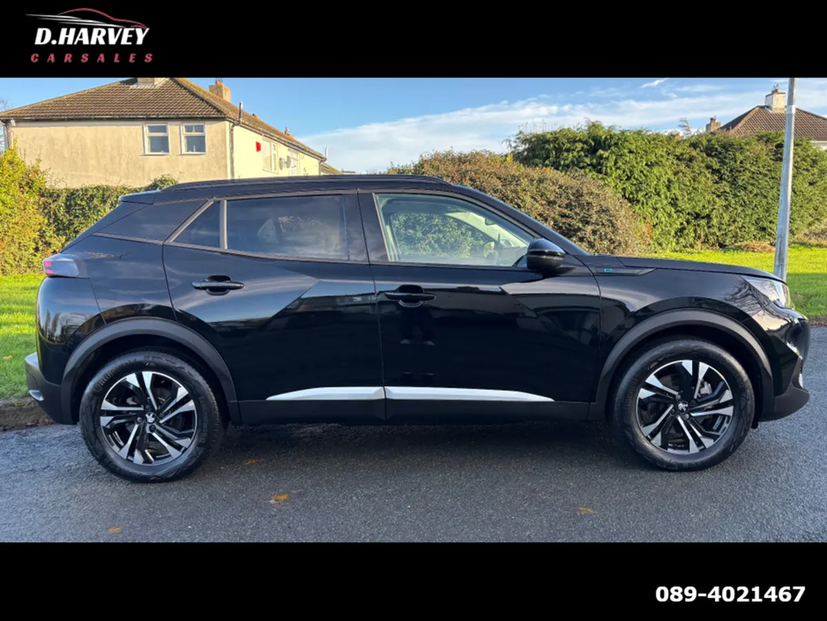 Peugeot 2008 EV Allure Premium 50kWh**Tiny Mileage - Image 2