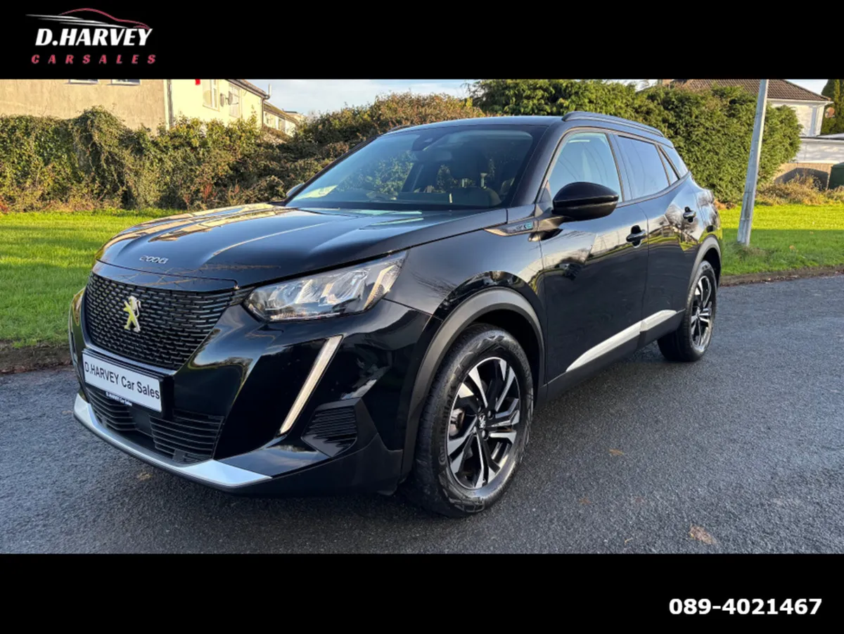 Peugeot 2008 EV Allure Premium 50kWh**Tiny Mileage - Image 4