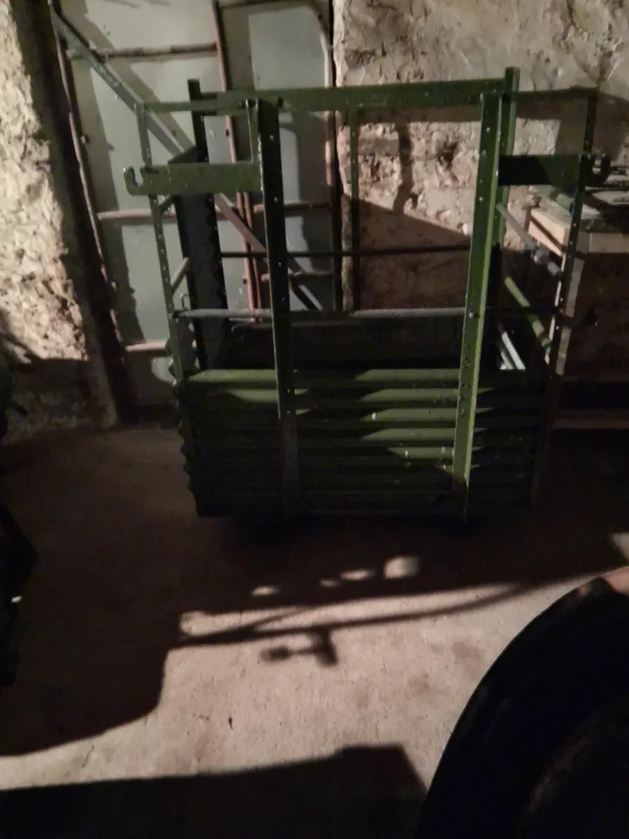 Farm items - Image 3