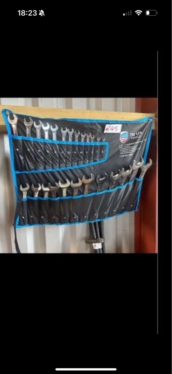 Selection of tools - Image 1