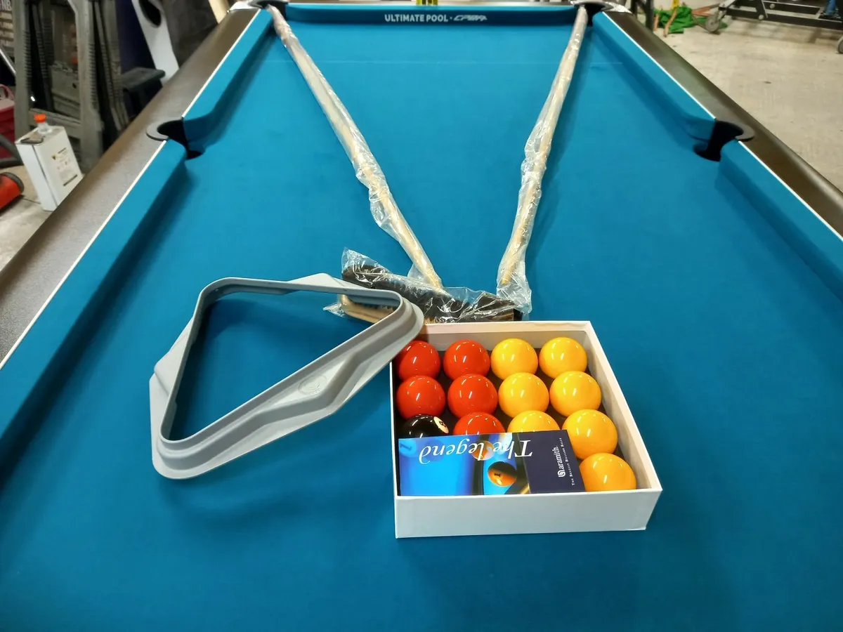 Pool table - Image 4