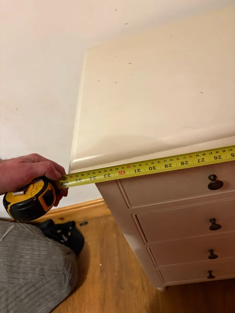 Double bed , locker and chest of drawers - Image 3