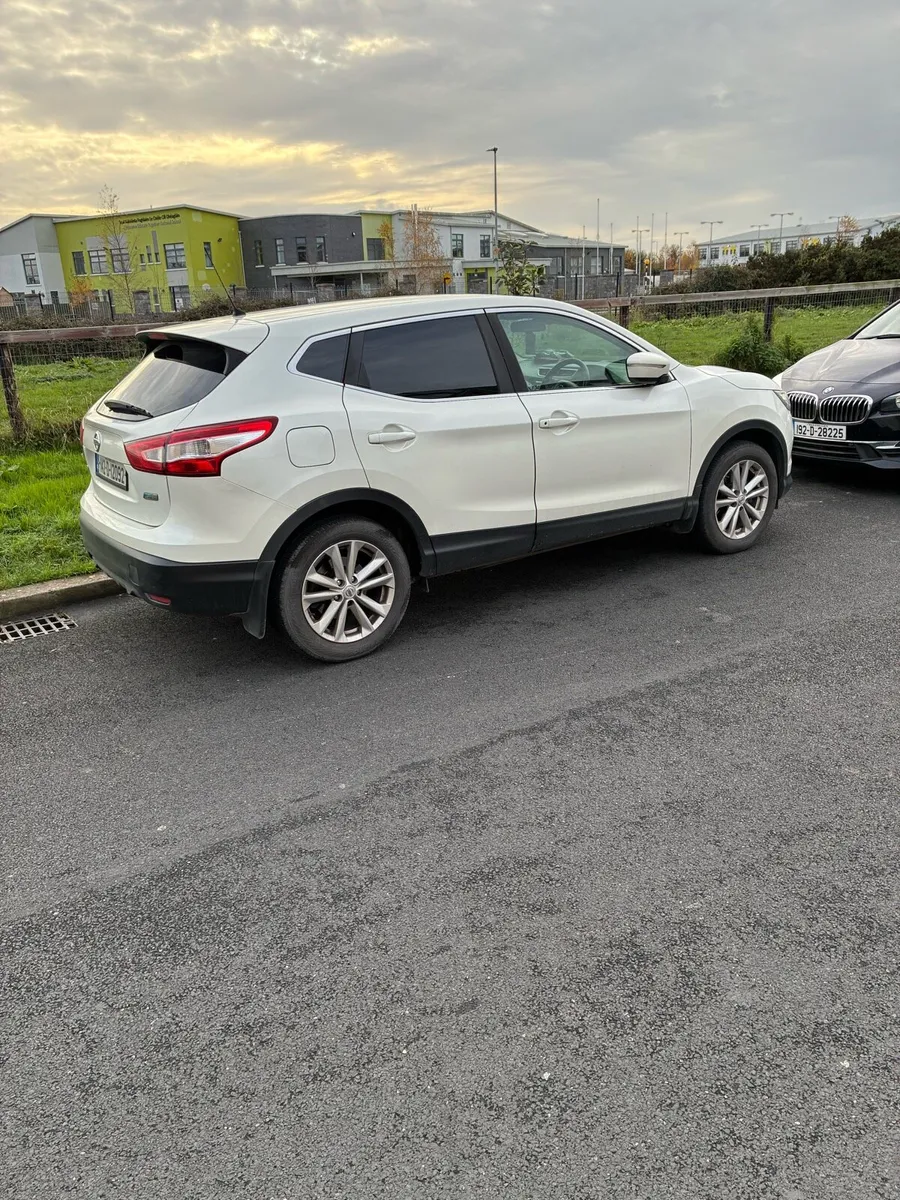 Commercial Nissan Qashqai Car in 2014 for SALE - Image 3