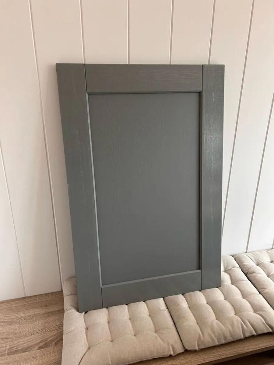 Kitchen Cabinet doors - Image 2