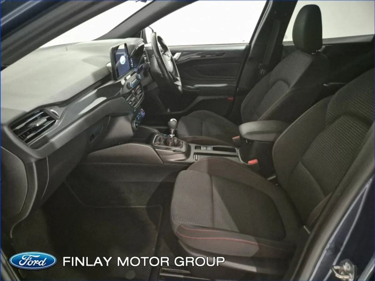 Ford Focus ST-LINE 1.0 ECOBOOST 125PS 4DR - Image 4