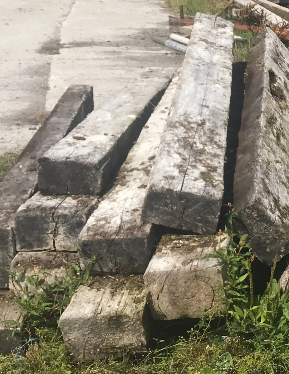 Creosote Railway Sleepers For Sale - Image 2
