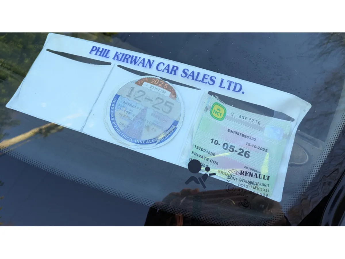 Renault Megane DYNAMIQUE 1.5 DCI 4DR - Image 2