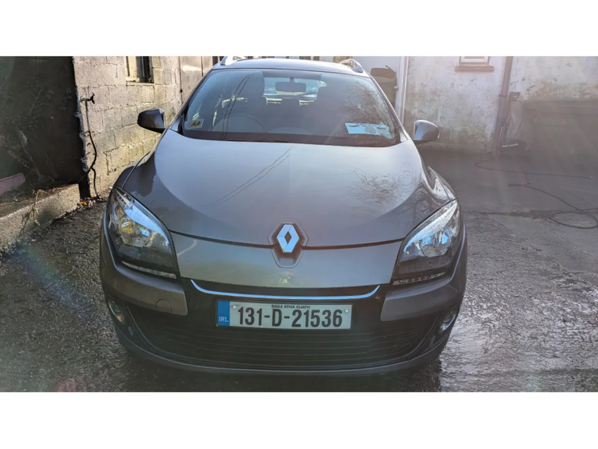 Renault Megane DYNAMIQUE 1.5 DCI 4DR - Image 4