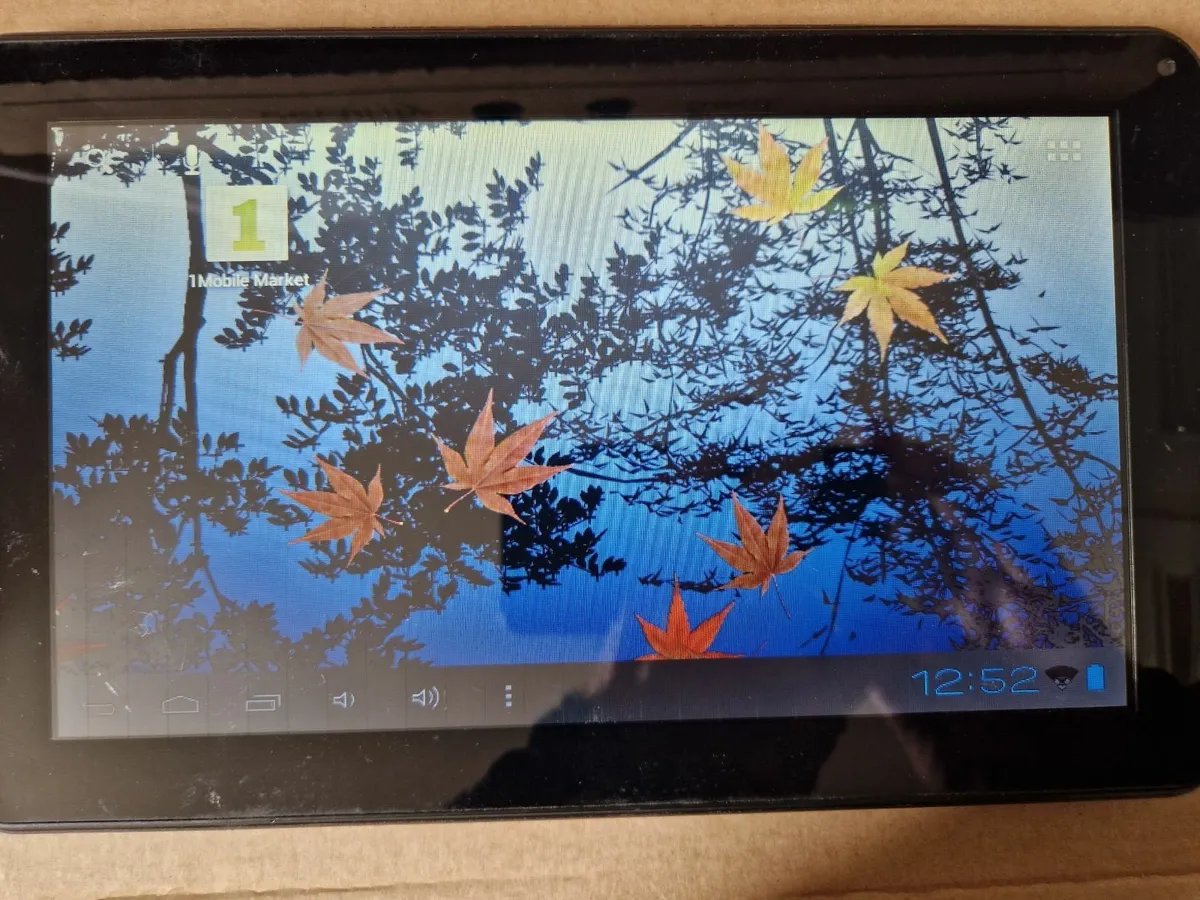 VERSUS VS TOUCHTAB 9, 8GB in excellent condition - Image 1
