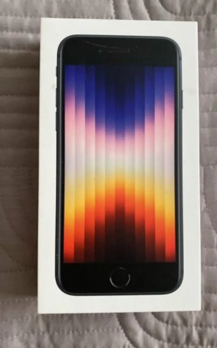 Apple iPhone Se 3rd Gen 64Gb (Box Only) - Image 1