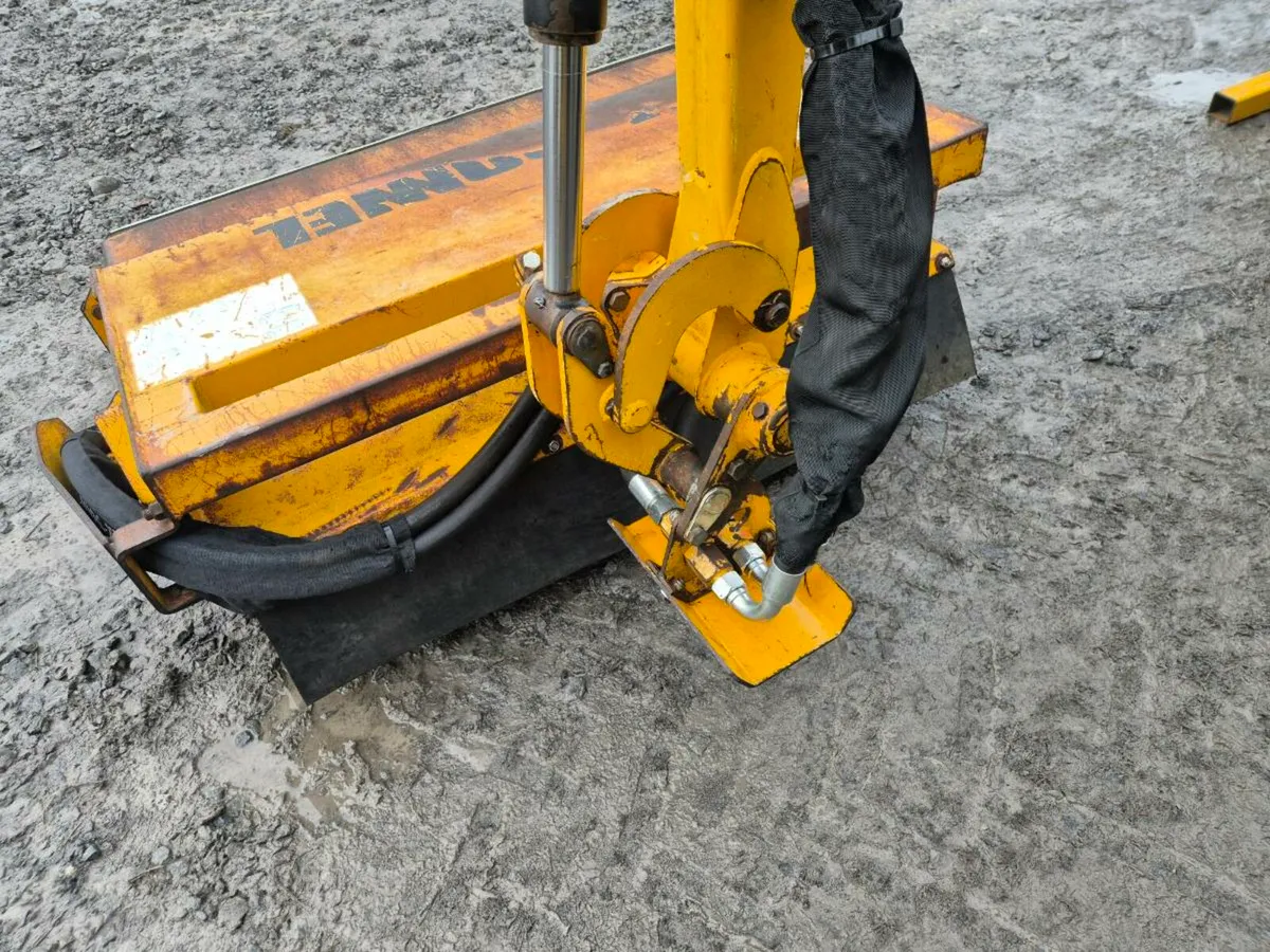 Mcconnel PA53 Hedgecutter - Image 4