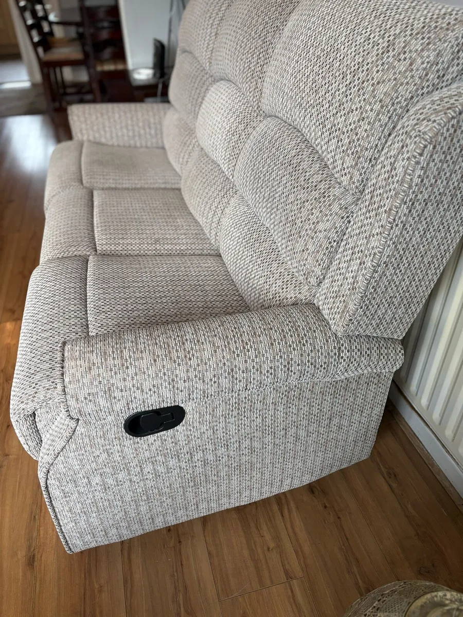 3 seater couch & 1 armchair - Image 3