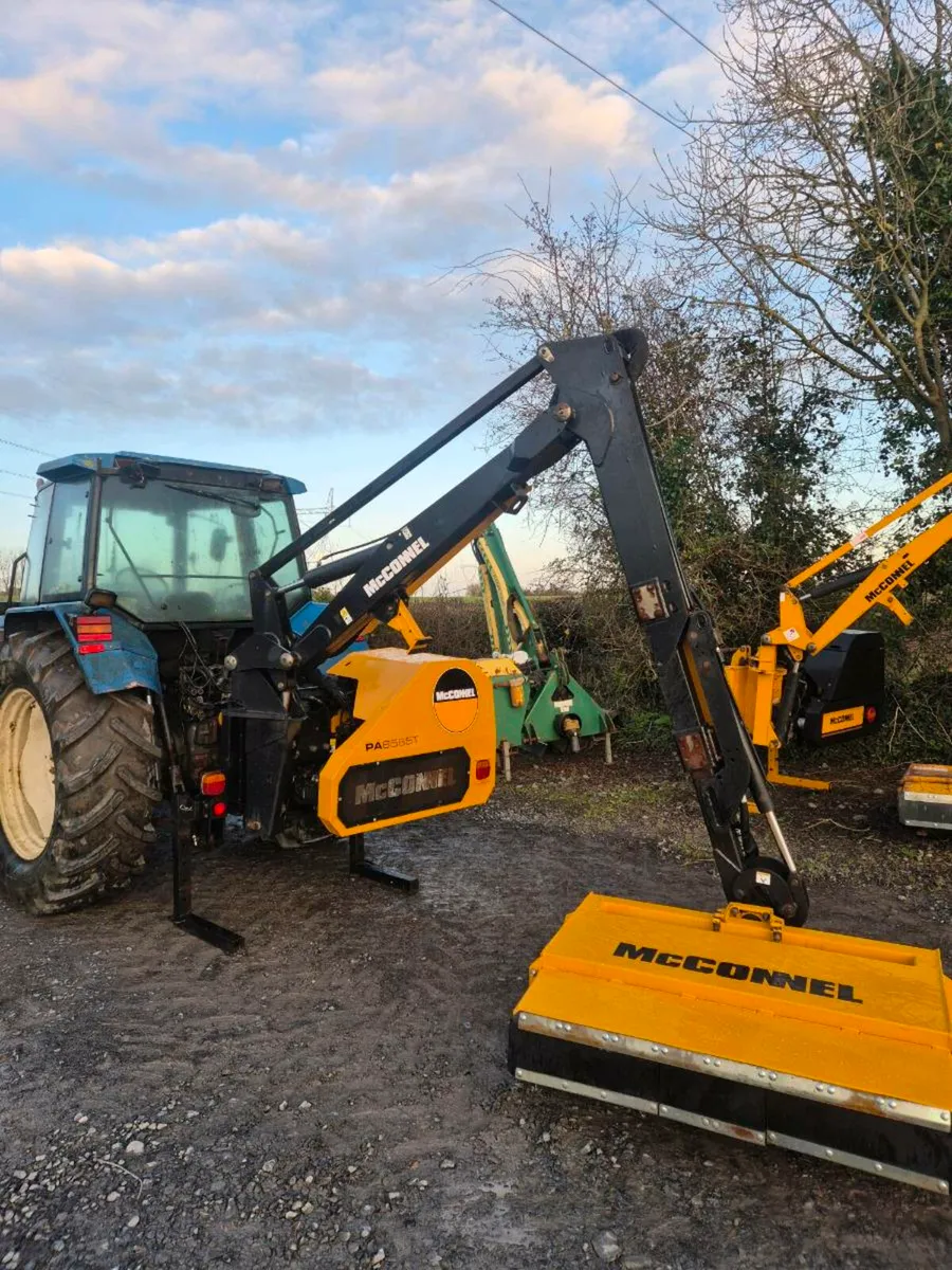 Mcconnel PA6565T Hedgecutter - Image 1