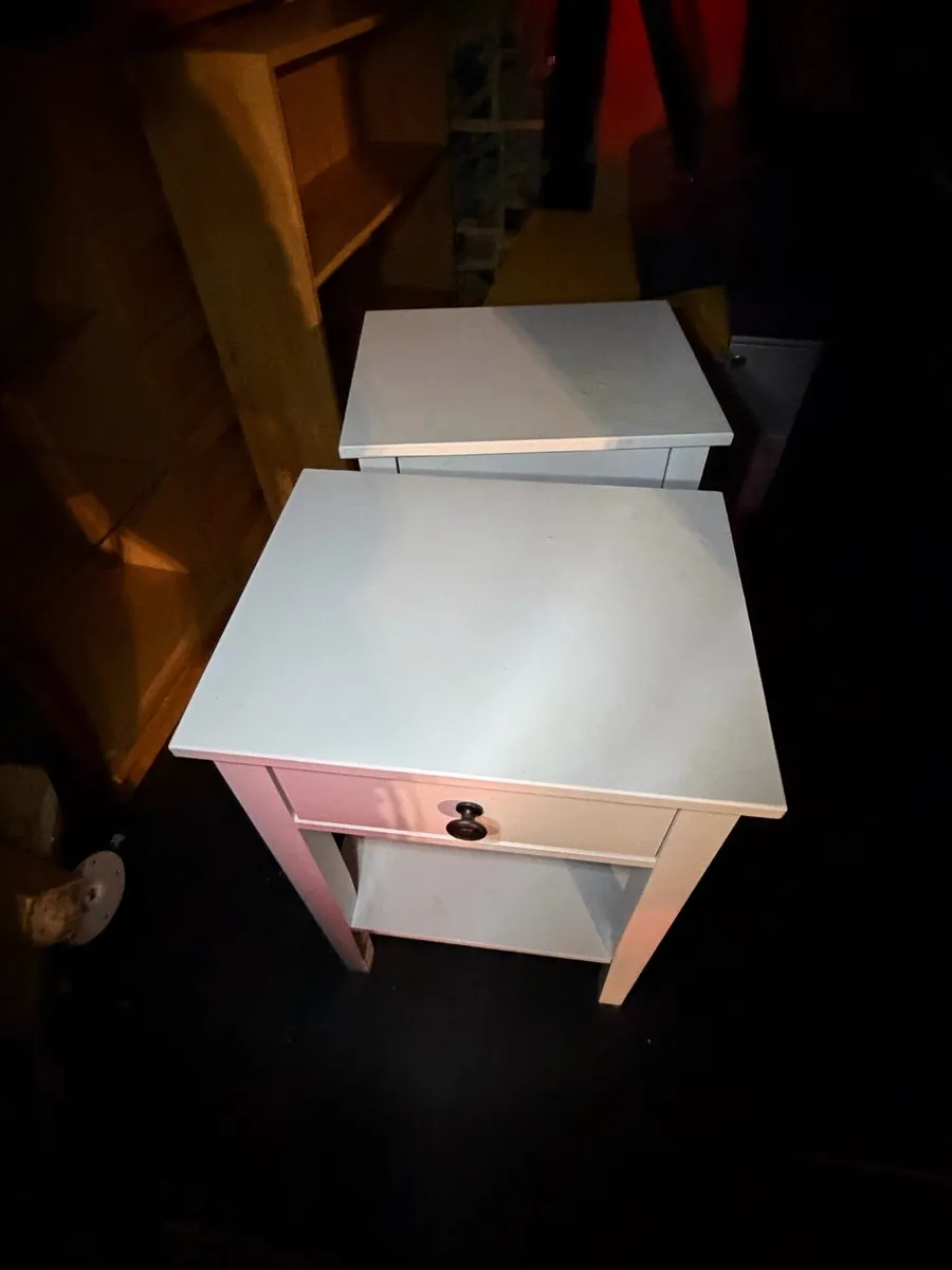 Bedside tables - Image 1
