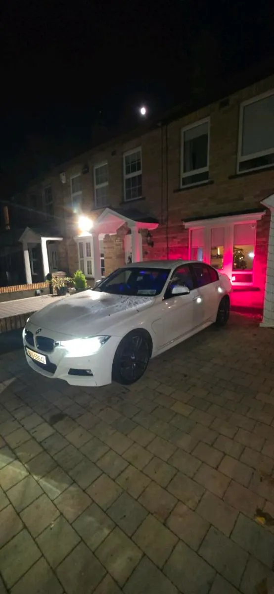 Bmw 330e - Image 4