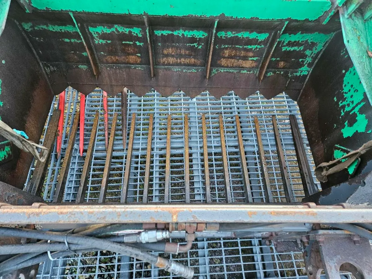 Pro dig grab - Image 4