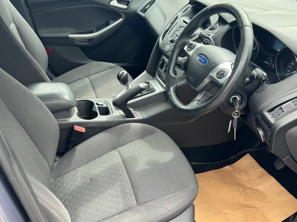 Ford Focus Lovely clean car - Image 4