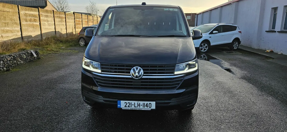 Volkswagen Transporter LWB Highline 150 BHP - Image 2