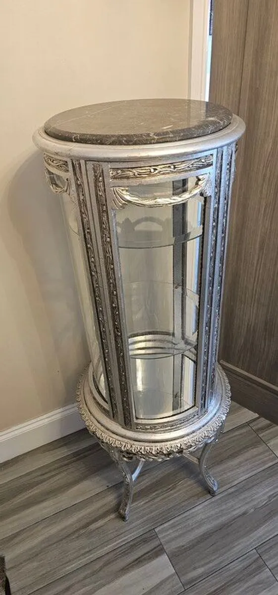 vintage glass display unit - Image 4