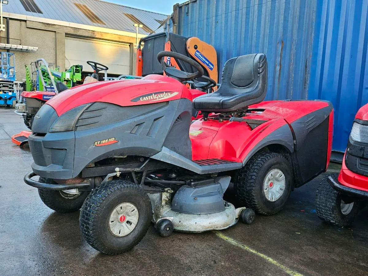 CastelGarden XT 165 Ride on lawnmower 16Hp Honda - Image 1
