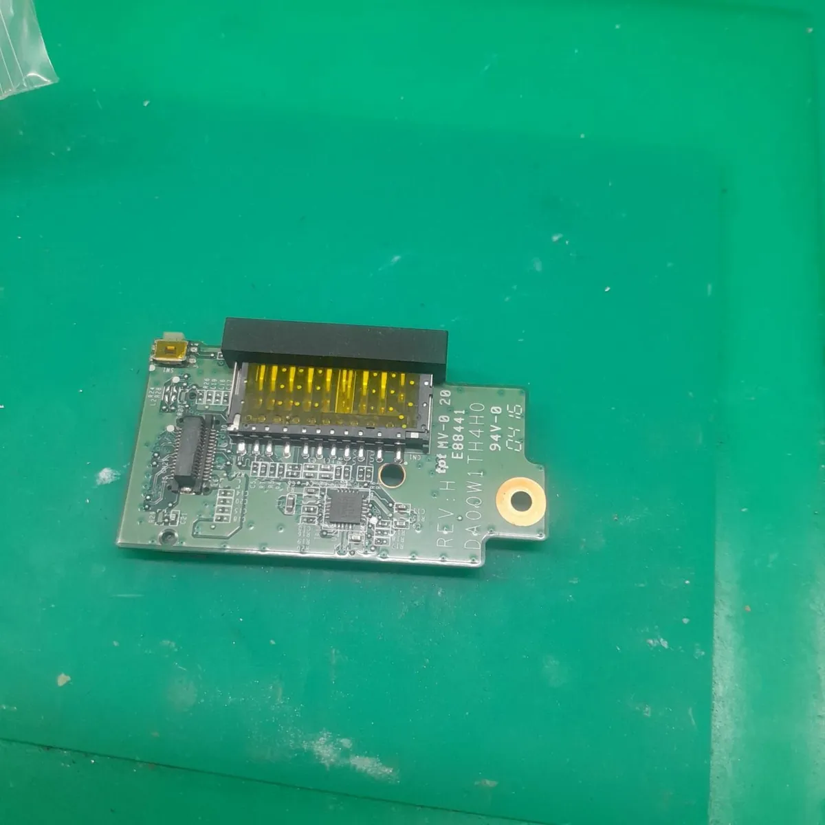 ASUS CHROMEBOX LAPTOP switch botton SD CARD READER - Image 3