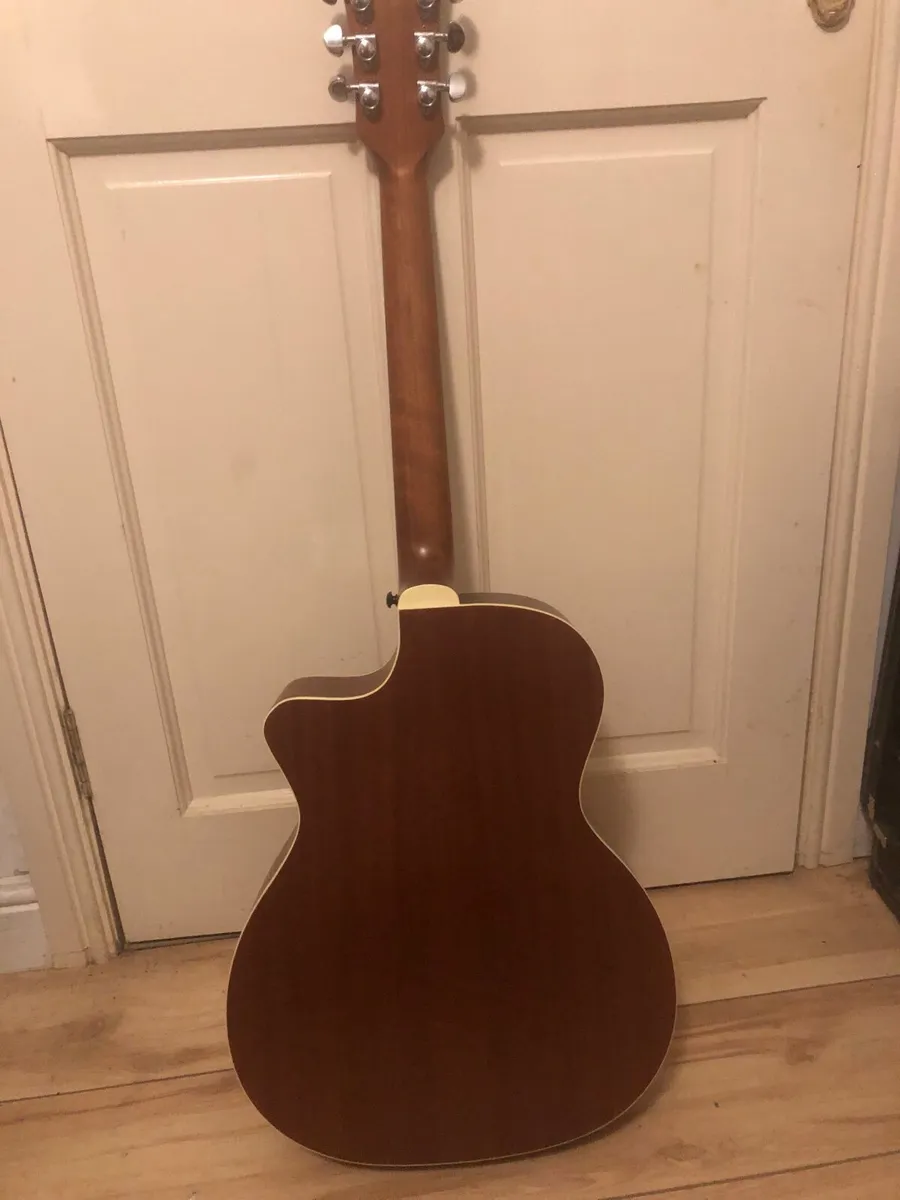 A Guild Guitar - Image 2