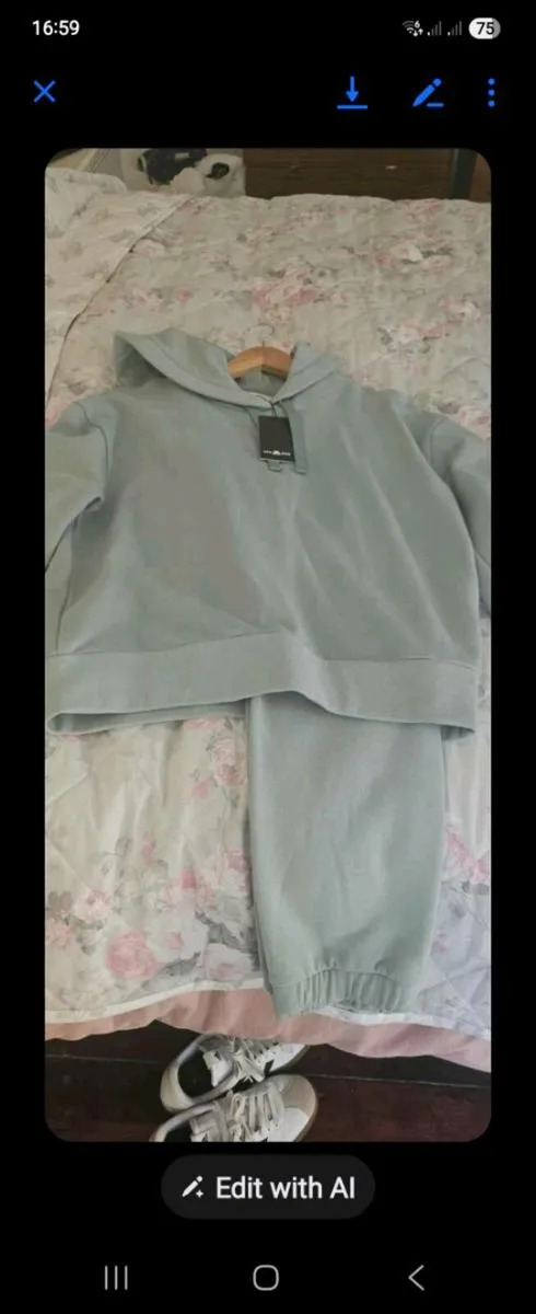 4th arq mint green M tracksuit