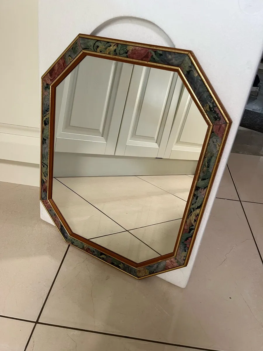 Octagon Shaped Ornamental Mirror - Image 3