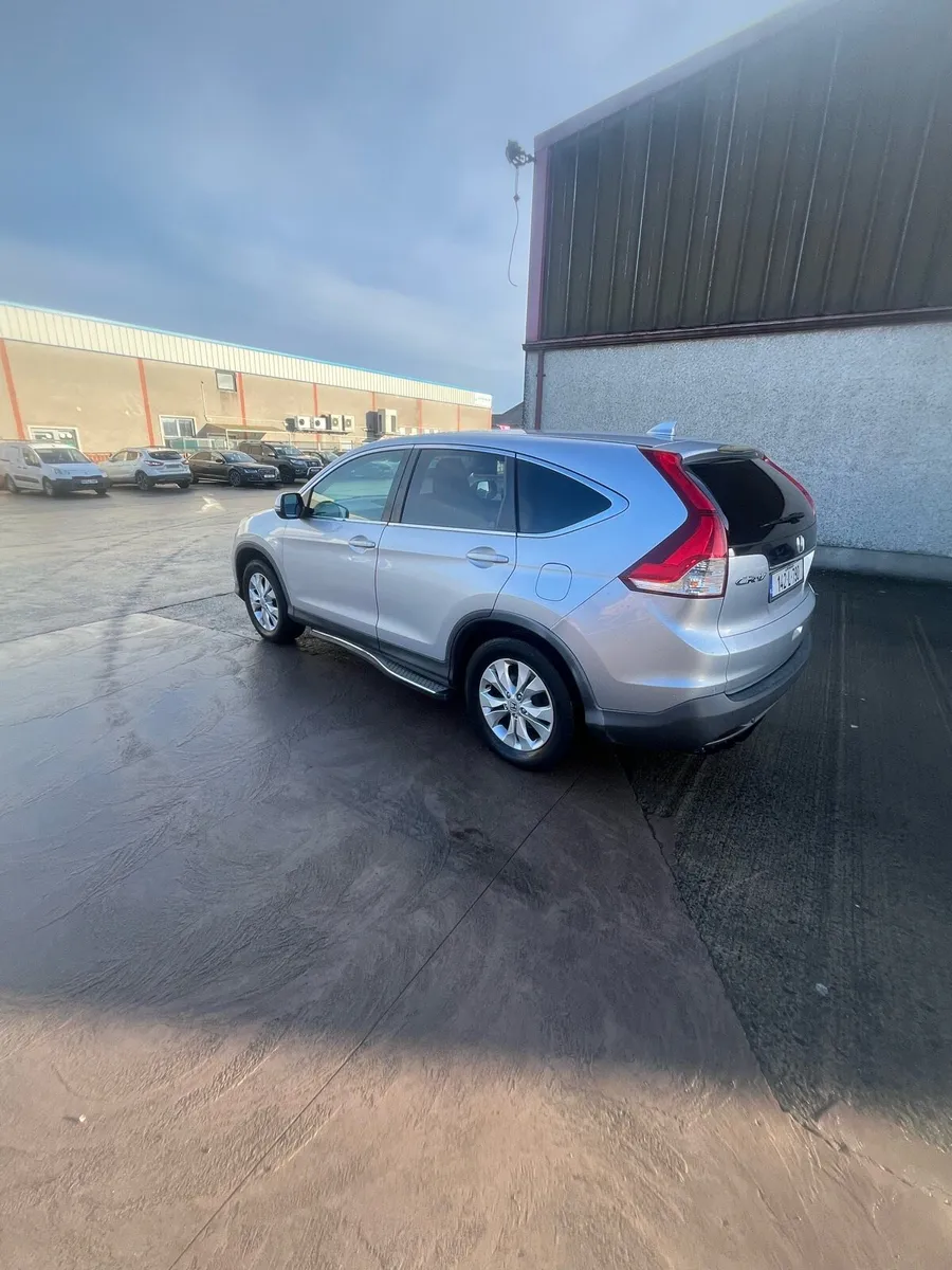 142 Honda CR-V I-DTec 2.2 Diesel - Image 4