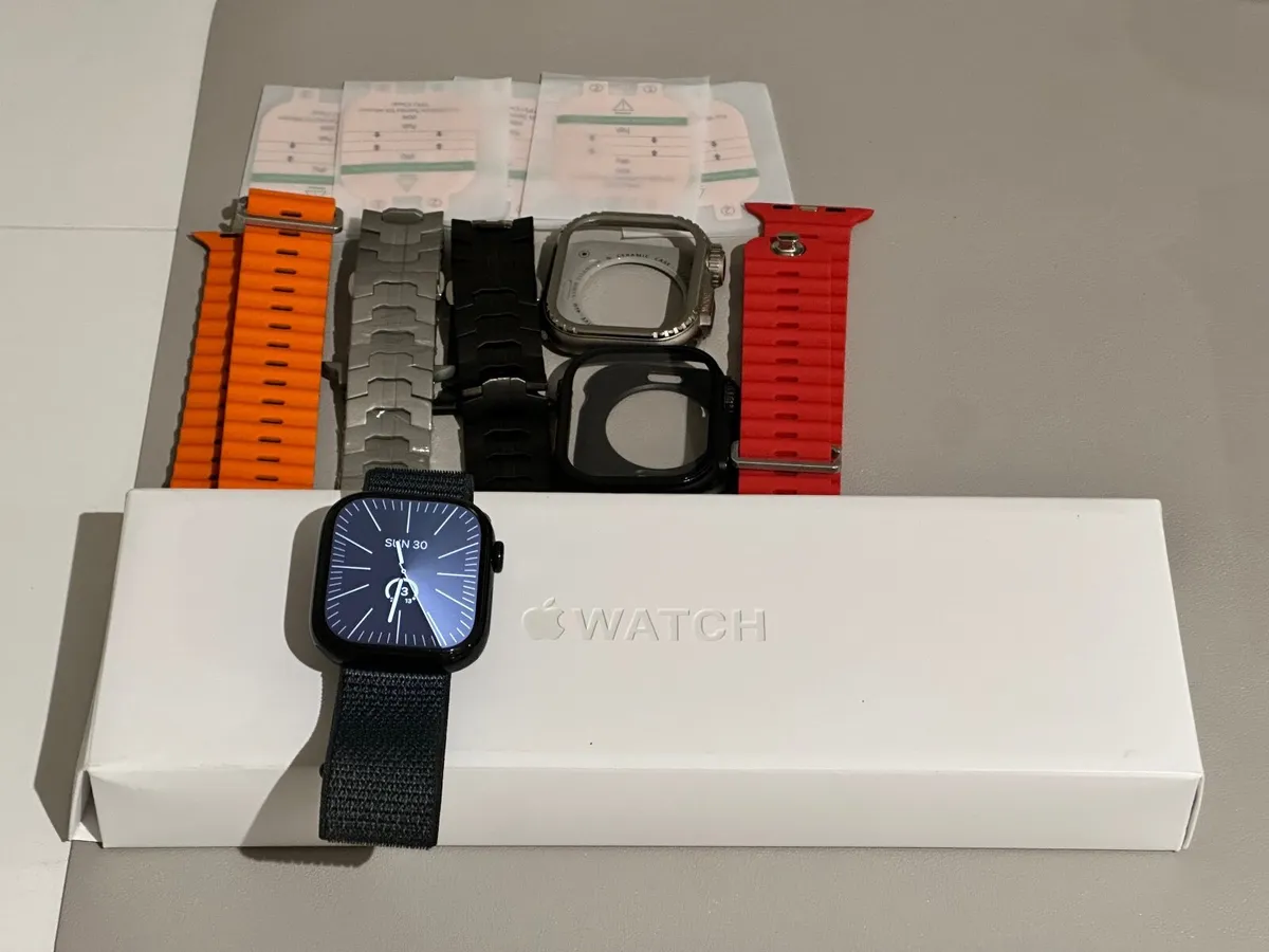 Apple Watch 10 46mm Bundle - 100% BH - Mint - Image 3