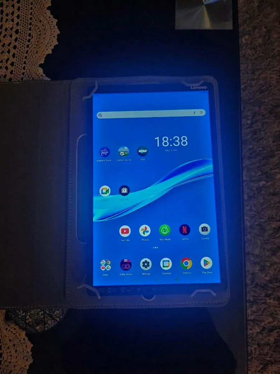 Lenovo 10 inch tablet 64g - Image 2