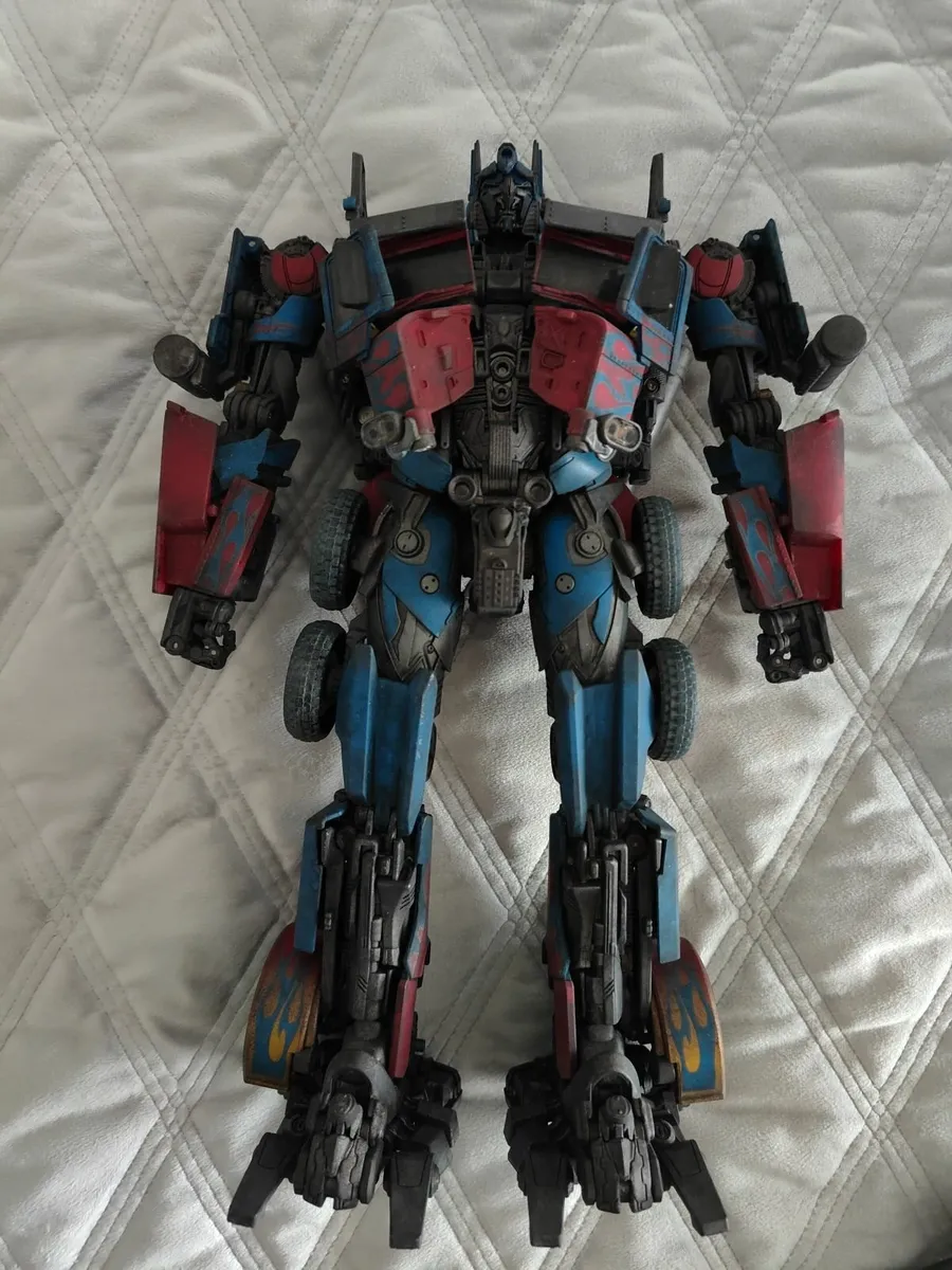 Transformers Optimus Prime Figure - Image 4
