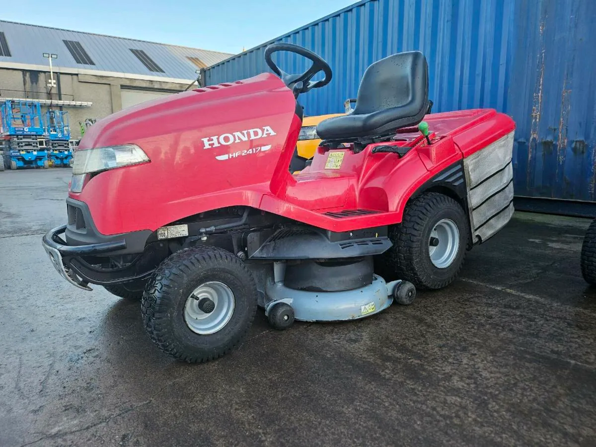 2018 Honda HF2417 HME Ride on Mower 17hp 40" - Image 1