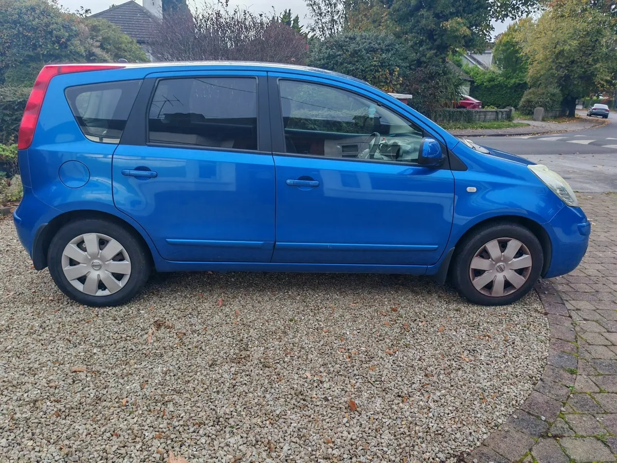 Nissan Note 2011 - Image 1