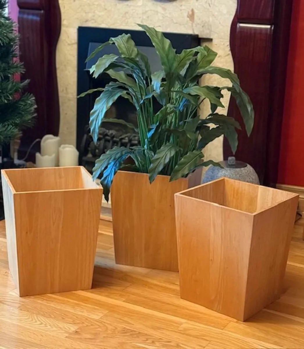 Plant Holders