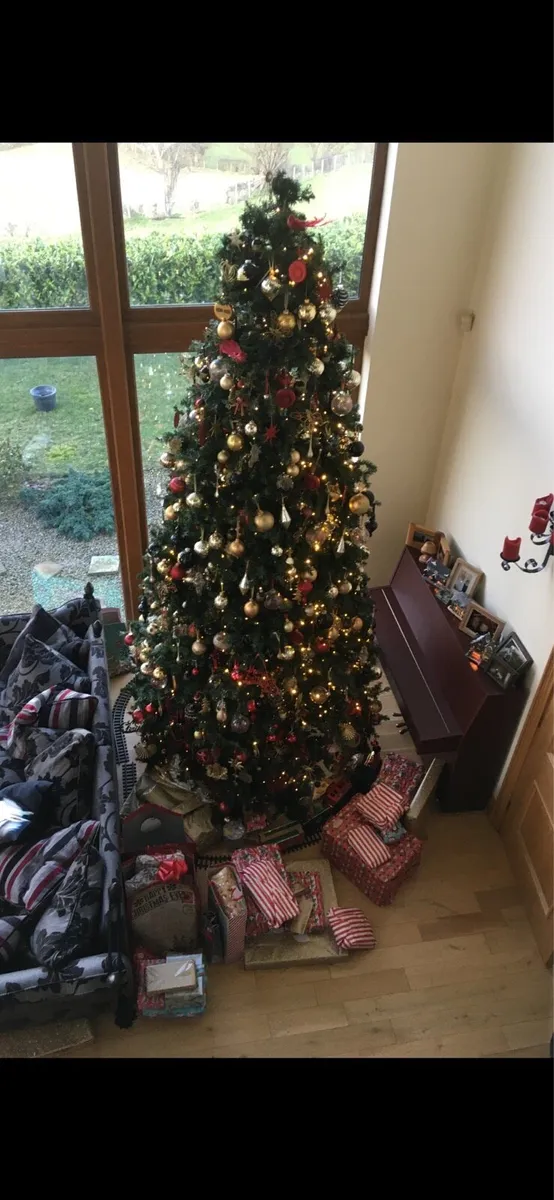 Huge 12-14 foot Christmas tree - Image 3