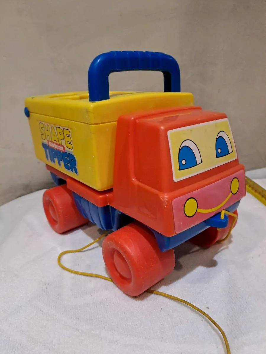 1980s Kiddicraft Shape Tipper truck - Image 4