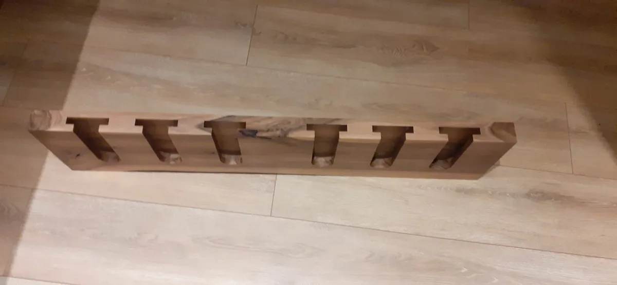 TU las" wine glass rack - Image 3