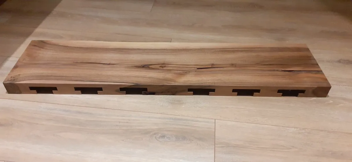 TU las" wine glass rack - Image 4