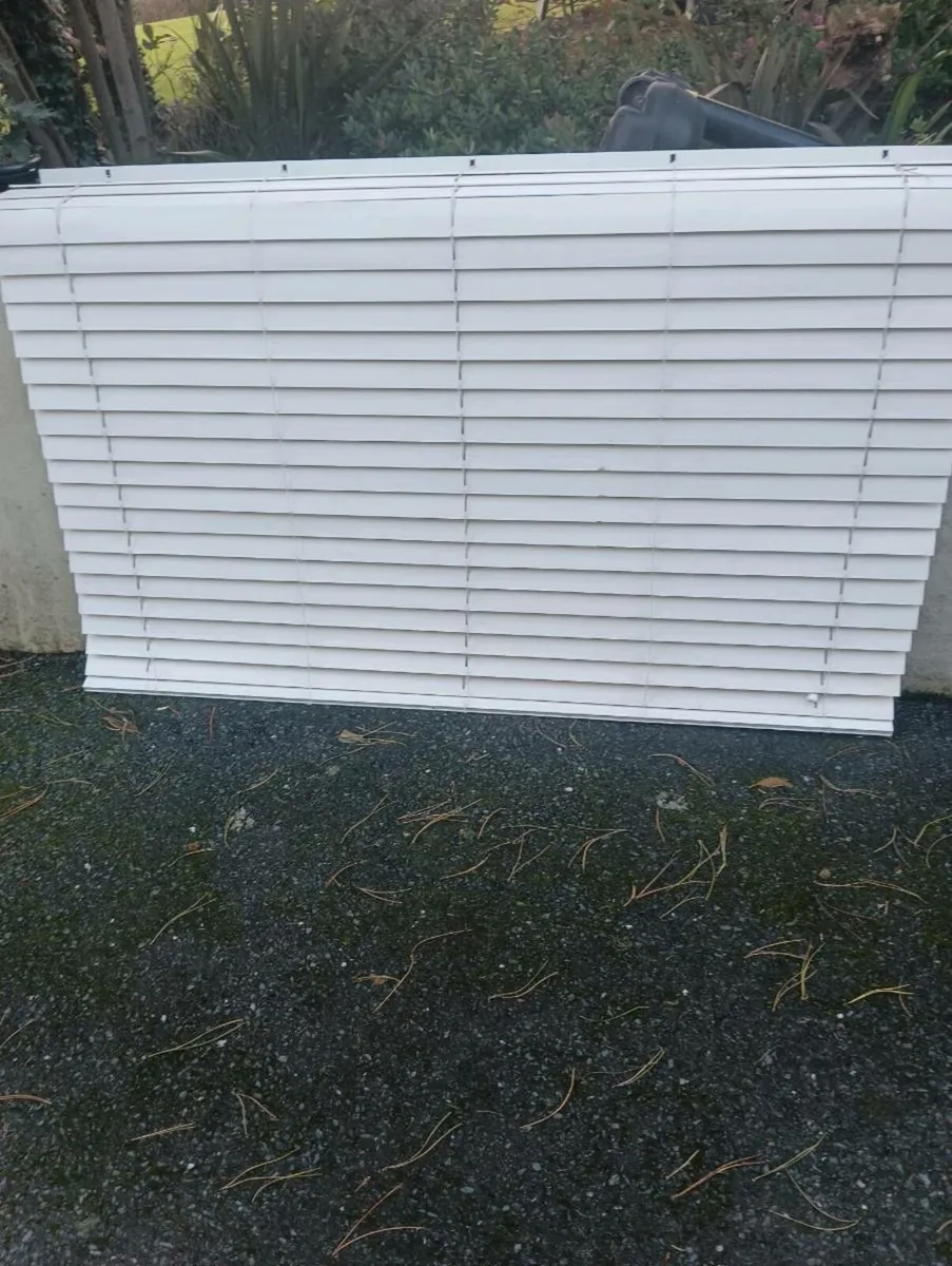 Blind like new 20 Euro 5 ft - Image 2