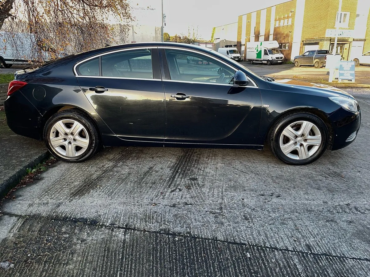 Opel insignia 1 Year NCT - Image 2
