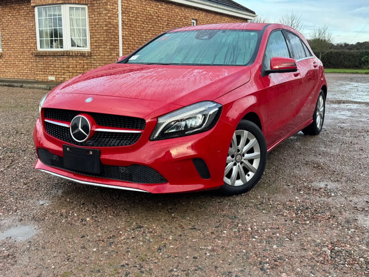 171 Mercedes A180 1.6 Automatic - Image 2
