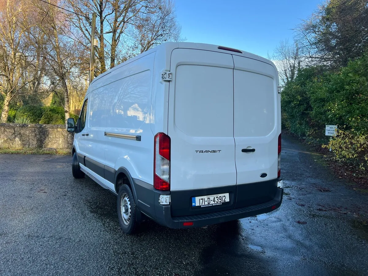 Ford Transit - Image 3