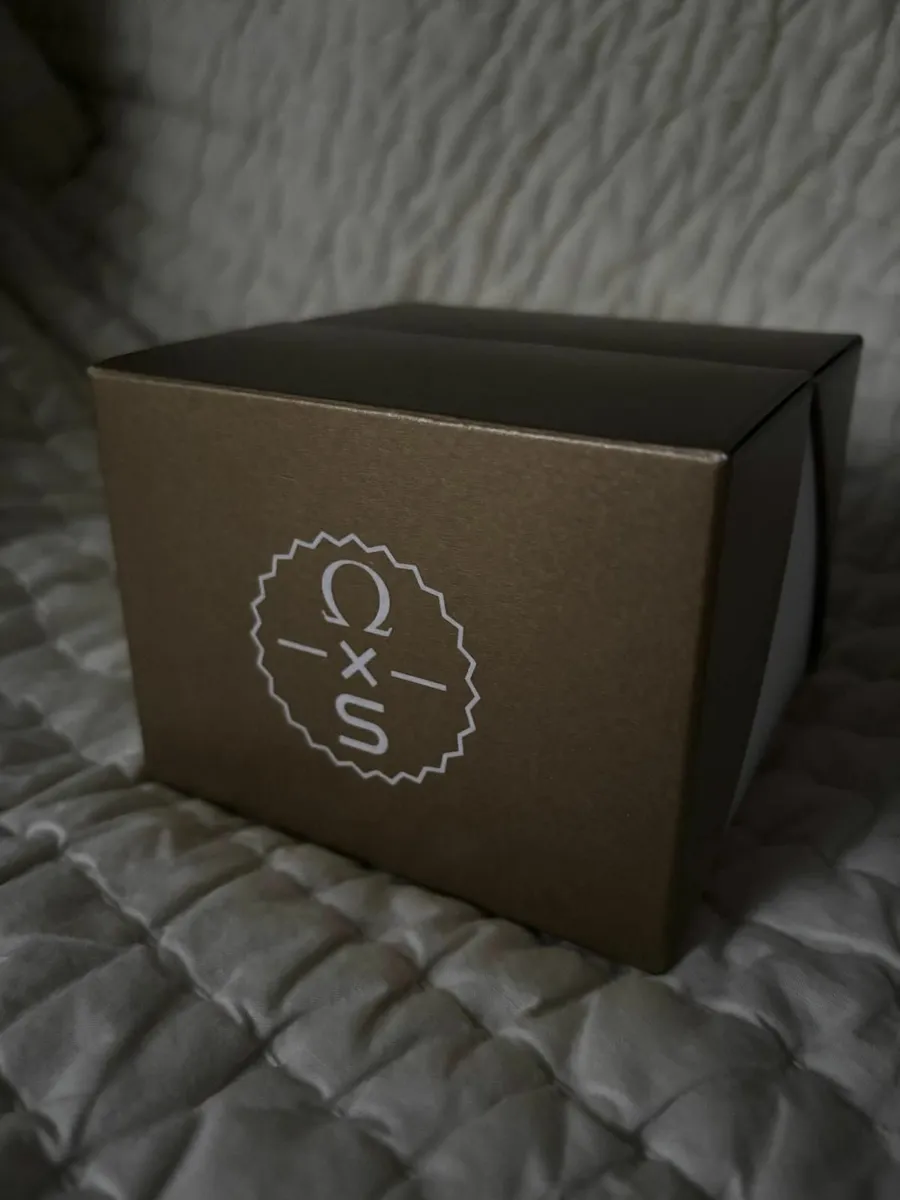 Limited Addition MoonSwatch Mission to Earth - Image 4