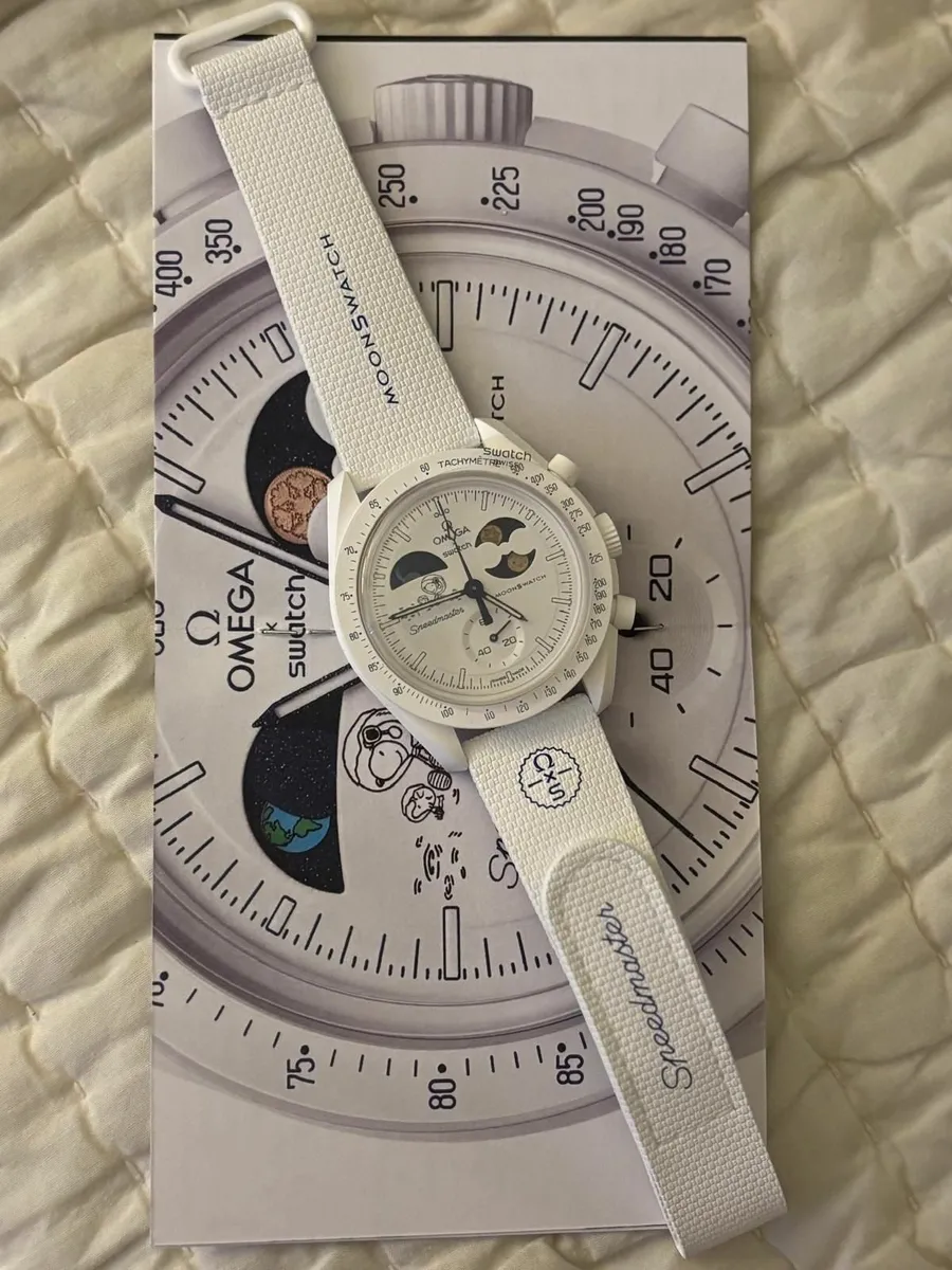 Limited Addition MoonSwatch Mission to Earth - Image 1