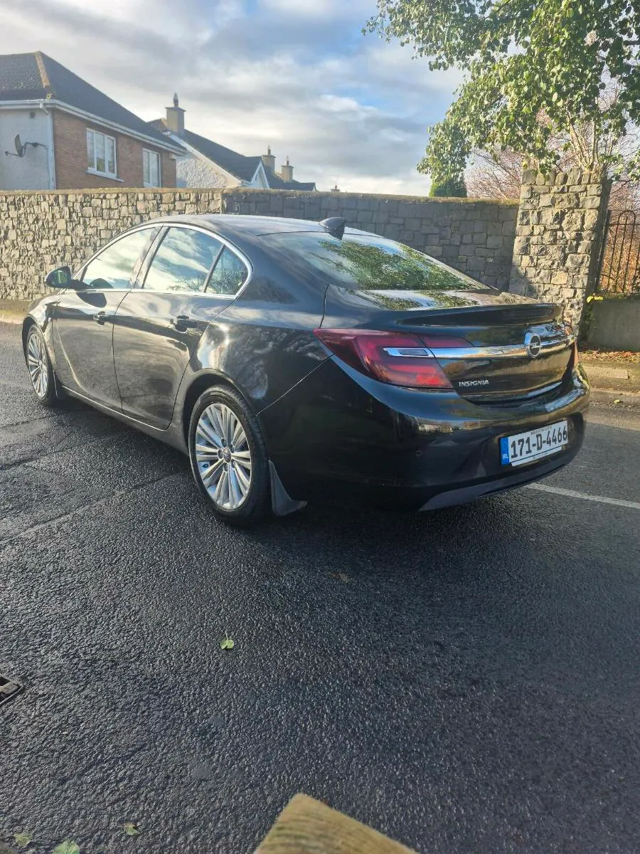 Opal Insignia - Image 3