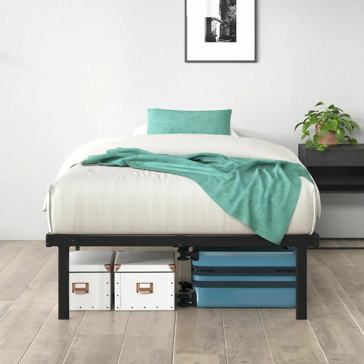 Single Bed Frame (90 x 190 cm) Slat Support - Image 1