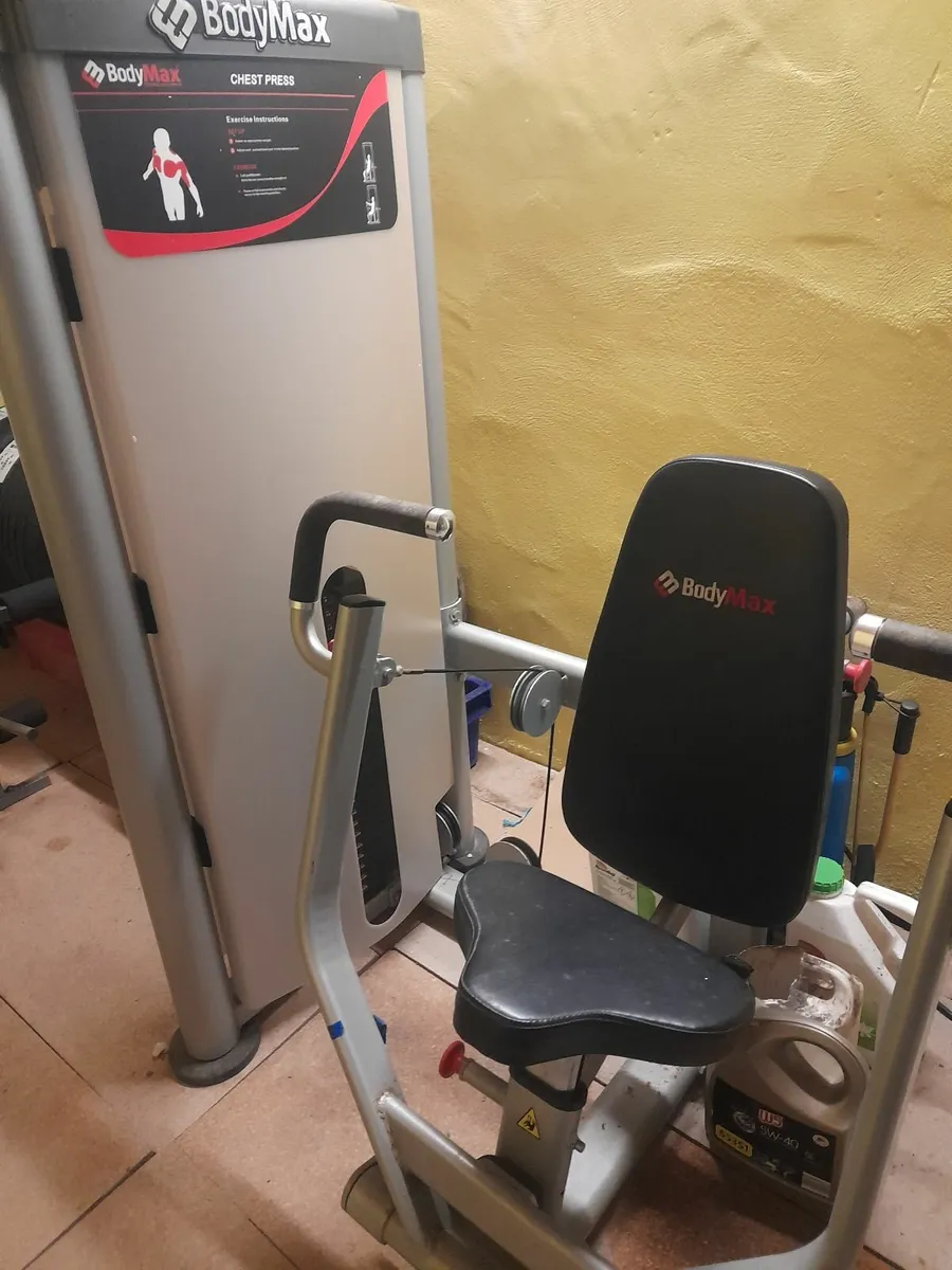 Gym equipment - Image 3